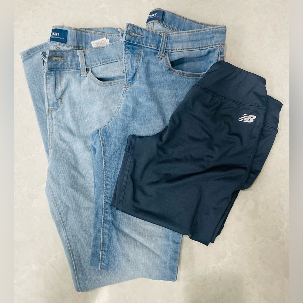 Two Pairs Old Navy Girls Jeans and One Pair New Balance Workout Capris size 14